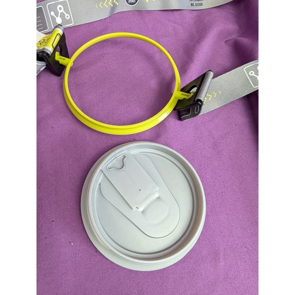 DISNEYLAND AVENGERS Test Kitchen PINGO DOCE Soda Can Pym Disc Sipper & Lanyard
